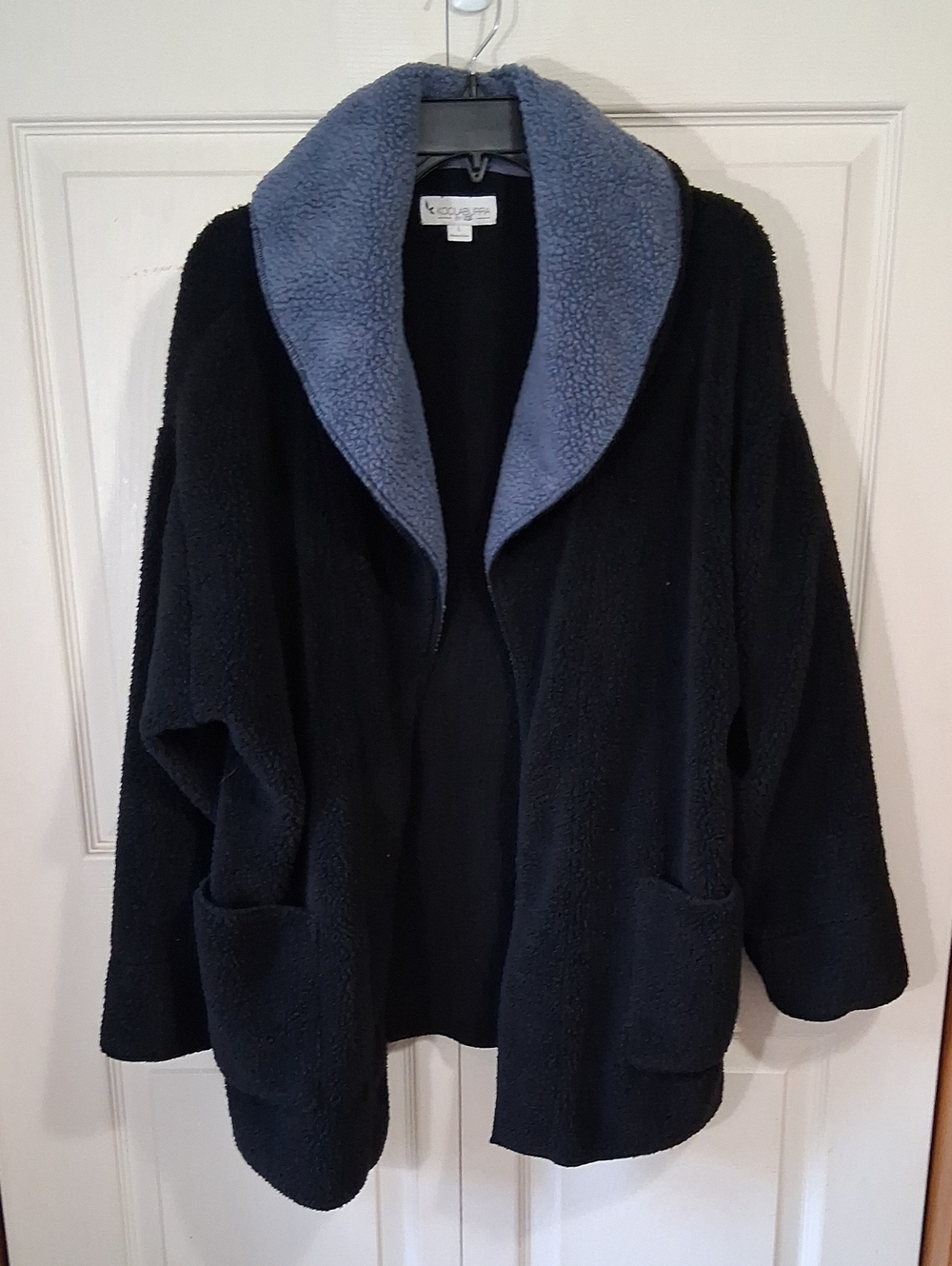 Koolaburra By UGG Black Teddy Jacket - Blue Shawl Collar - L
